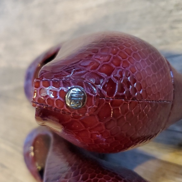 Stuart Weitzman Logo Plainfield Vino Crystal Snake Peep Toe Platform - Picture 6 of 10